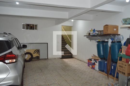 Garagem de casa à venda com 6 quartos, 258m² em Vila Mariana, São Paulo