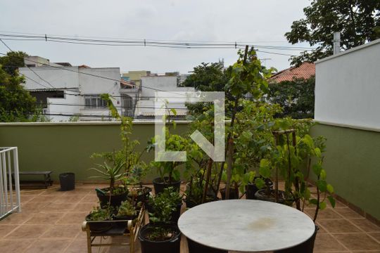 Varanda de casa à venda com 6 quartos, 258m² em Vila Mariana, São Paulo
