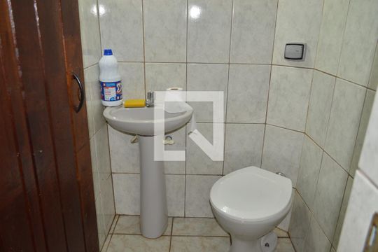Banheiro da Garagem de casa à venda com 6 quartos, 258m² em Vila Mariana, São Paulo