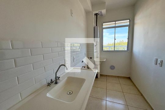 Cozinha de apartamento à venda com 3 quartos, 56m² em Vila Rio Branco, Jundiaí