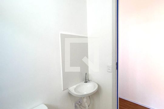 Banheiro Social de apartamento à venda com 3 quartos, 56m² em Vila Rio Branco, Jundiaí