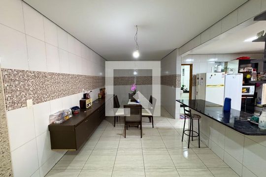 Sala/Cozinha de casa à venda com 3 quartos, 80m² em Eldorado, Contagem