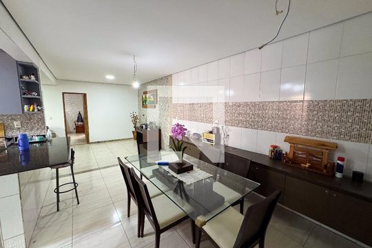 Sala/Cozinha de casa à venda com 3 quartos, 80m² em Eldorado, Contagem