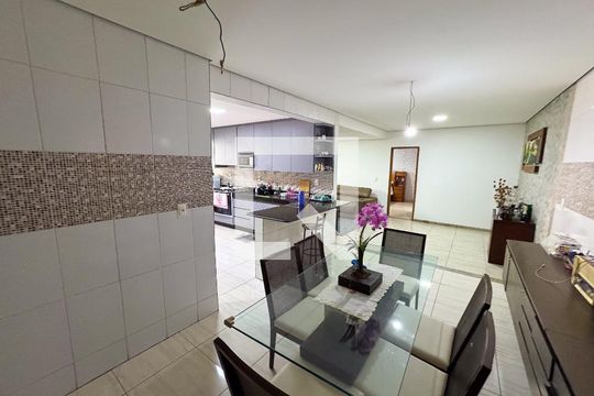 Sala/Cozinha de casa à venda com 3 quartos, 80m² em Eldorado, Contagem