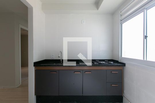 Cozinha de apartamento à venda com 2 quartos, 38m² em Colônia (zona Leste), São Paulo