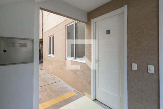 Entrada de apartamento à venda com 2 quartos, 38m² em Colônia (zona Leste), São Paulo