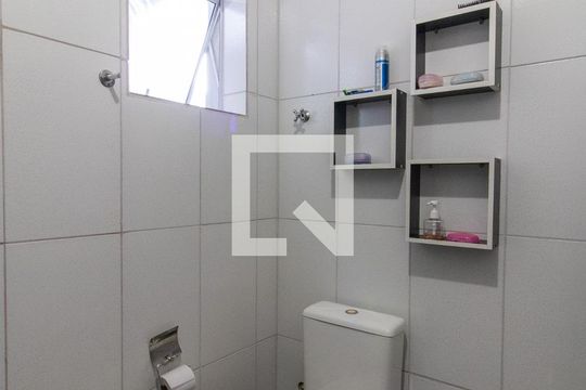 Banheiro de casa à venda com 3 quartos, 250m² em Vila Industrial (campinas), Campinas
