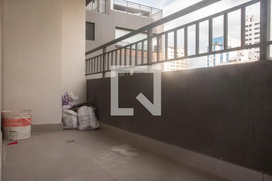 Varanda de kitnet/studio para alugar com 1 quarto, 27m² em Vila da Saúde, São Paulo