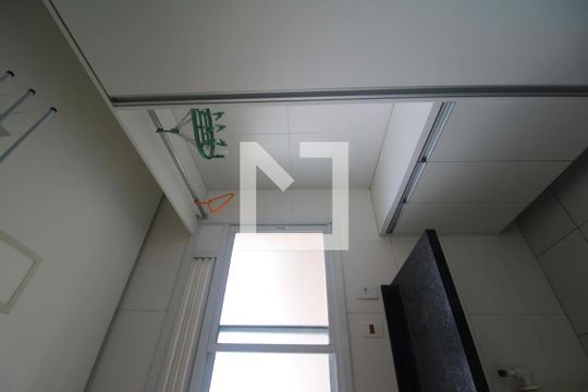 Área de Serviço de apartamento à venda com 2 quartos, 81m² em Cambuí, Campinas