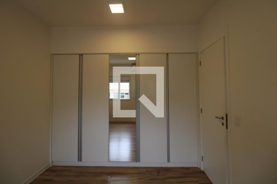 Suíte 2 de apartamento à venda com 2 quartos, 81m² em Cambuí, Campinas