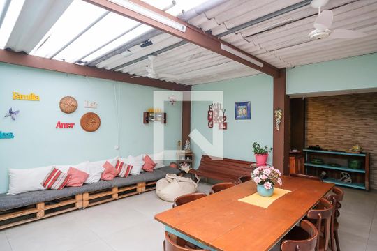 Quintal de casa à venda com 3 quartos, 162m² em Mauá, São Caetano do Sul