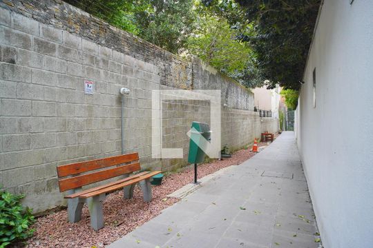 Área comum de apartamento para alugar com 2 quartos, 69m² em Petrópolis, Porto Alegre