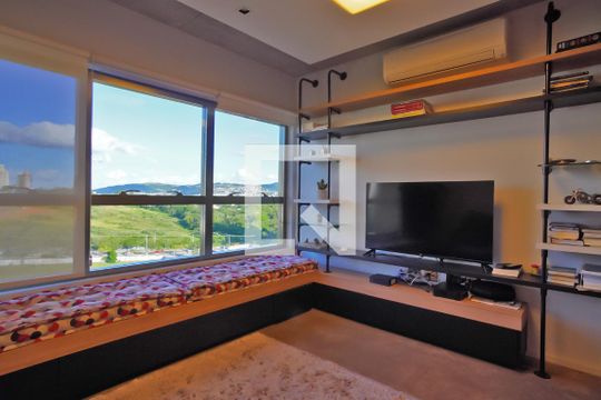 Sala de apartamento para alugar com 2 quartos, 69m² em Petrópolis, Porto Alegre
