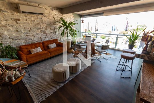 Apartamento à venda com 3 quartos, 110m² em Centro, Campinas