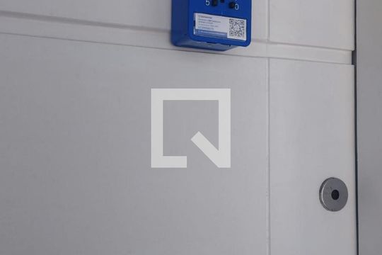 Lockbox de apartamento para alugar com 2 quartos, 42m² em Bela Vista, São Paulo