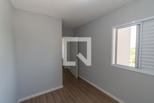 Quarto 1 de apartamento para alugar com 2 quartos, 50m² em Chácaras de Recreio 2000, Hortolândia