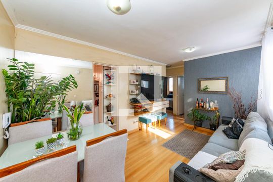 Sala de apartamento à venda com 3 quartos, 70m² em Jardim America, Belo Horizonte