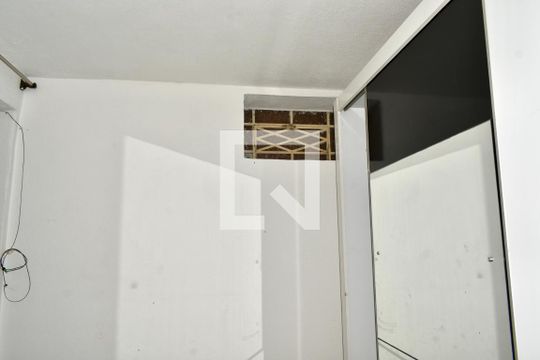 Quarto de casa para alugar com 1 quarto, 37m² em Bosque da Saúde, São Paulo