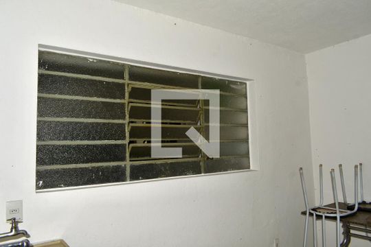 Sala/Cozinha de casa para alugar com 1 quarto, 37m² em Bosque da Saúde, São Paulo
