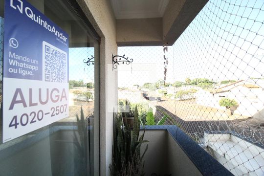 Plaquinha de apartamento para alugar com 2 quartos, 52m² em Aclimação, Uberlândia