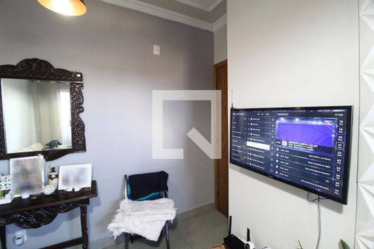 Sala de apartamento para alugar com 2 quartos, 52m² em Aclimação, Uberlândia