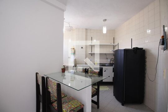 Cozinha de apartamento para alugar com 2 quartos, 48m² em Freguesia (jacarepaguá), Rio de Janeiro
