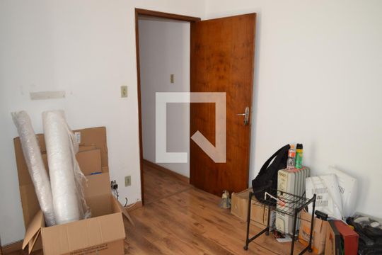 Sala de casa à venda com 4 quartos, 150m² em Vila Dom Pedro I, São Paulo