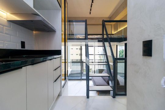Kitnet/Studio à venda com 1 quarto, 24m² em Santo Amaro, São Paulo