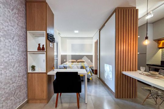 Sala de apartamento para alugar com 1 quarto, 32m² em Vila Monte Alegre, São Paulo
