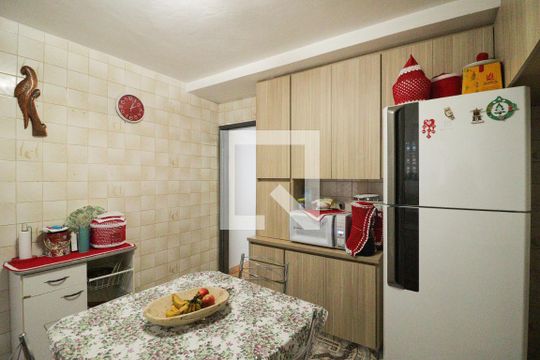 Cozinha de casa de condomínio à venda com 3 quartos, 134m² em Vila Dionisia, São Paulo