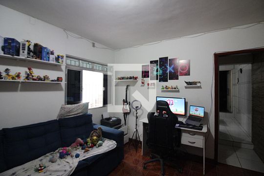 Sala de casa à venda com 4 quartos, 127m² em Dos Casa, São Bernardo do Campo