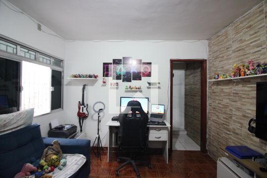 Sala de casa à venda com 4 quartos, 127m² em Dos Casa, São Bernardo do Campo