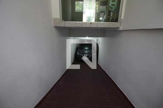 Garagem de casa à venda com 4 quartos, 127m² em Dos Casa, São Bernardo do Campo