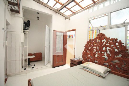Suíte de kitnet/studio para alugar com 1 quarto, 28m² em Barra, Salvador