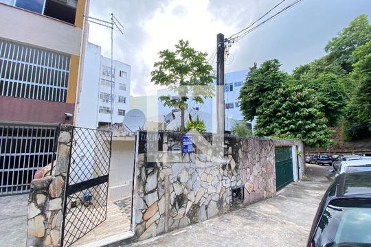 Fachada de kitnet/studio para alugar com 1 quarto, 28m² em Barra, Salvador