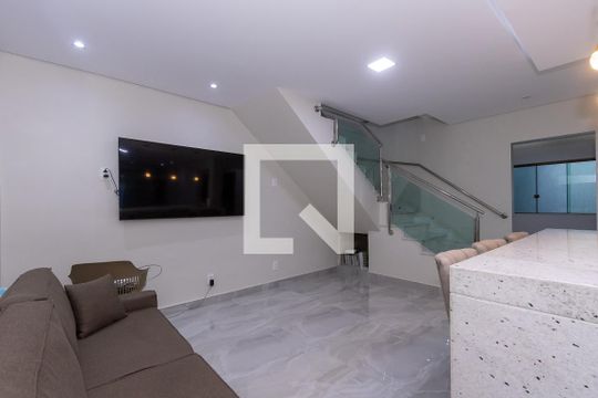 Sala 2 de casa à venda com 5 quartos, 360m² em Etelvina Carneiro, Belo Horizonte