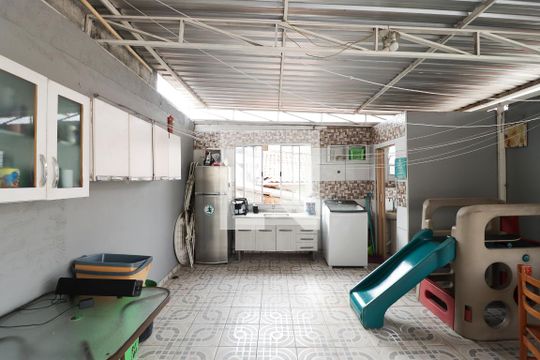 Área de Serviço e Varanda de casa à venda com 4 quartos, 246m² em Vila Bancaria Munhoz, São Paulo