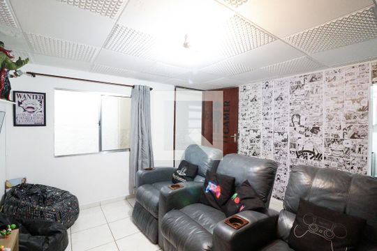 Sala 2 de casa à venda com 4 quartos, 246m² em Vila Bancaria Munhoz, São Paulo