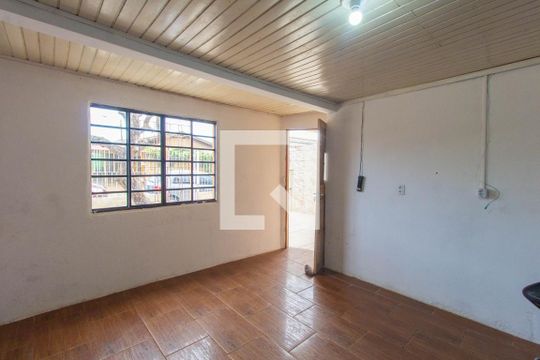 Sala de casa à venda com 3 quartos, 80m² em Rio Branco, Canoas