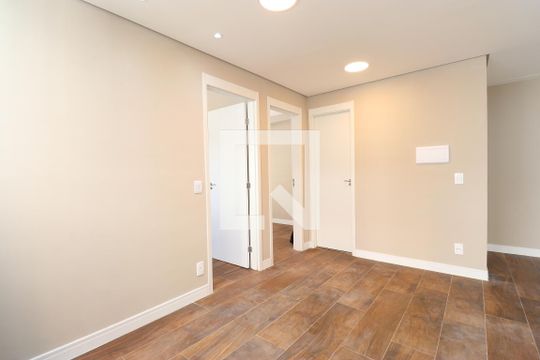 Sala de apartamento à venda com 2 quartos, 40m² em Água Branca, São Paulo
