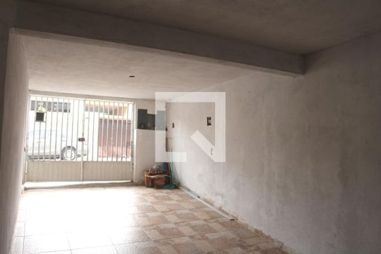 Garagem de casa à venda com 2 quartos, 72m² em Nova Gerti, São Caetano do Sul