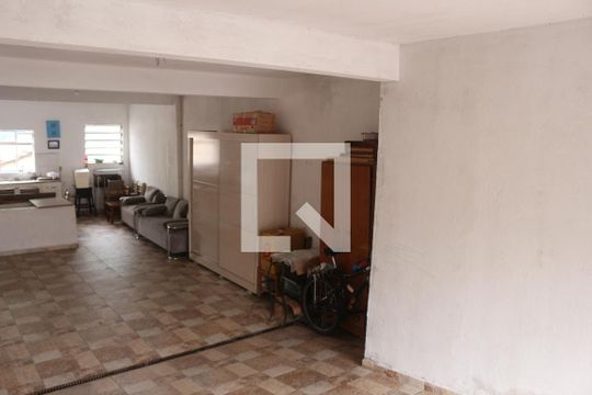 Garagem de casa à venda com 2 quartos, 72m² em Nova Gerti, São Caetano do Sul