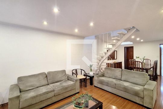 Casa para alugar com 4 quartos, 230m² em Pompeia, São Paulo