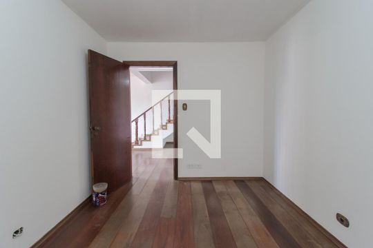 Quarto 4 de casa para alugar com 7 quartos, 440m² em Vila Guarani, Mauá