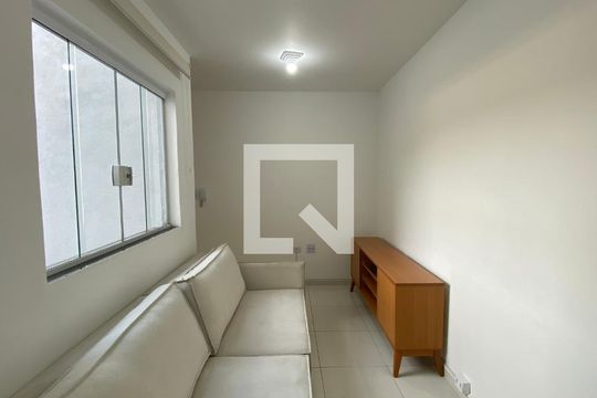 Apartamento à venda com 2 quartos, 102m² em Vila Scarpelli, Santo André