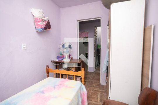 Quarto 1 de casa à venda com 3 quartos, 140m² em Farrapos, Porto Alegre