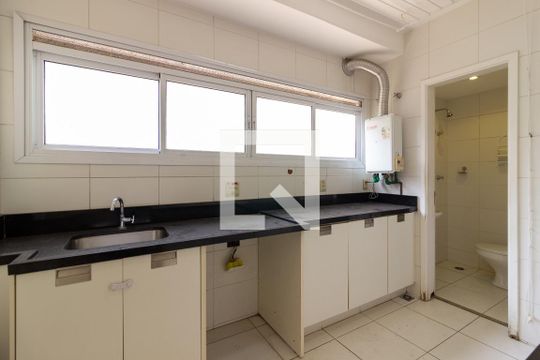 Área de Serviço de apartamento à venda com 3 quartos, 215m² em Vila Mariana, São Paulo