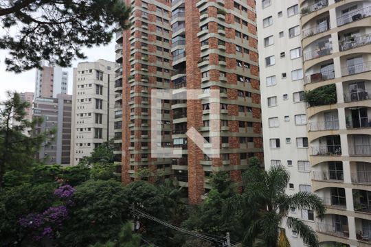 Vista da Sala de apartamento para alugar com 2 quartos, 61m² em Vila Nova Conceição, São Paulo