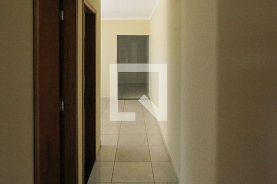 Corredor de casa para alugar com 2 quartos, 65m² em Aricanduva, São Paulo