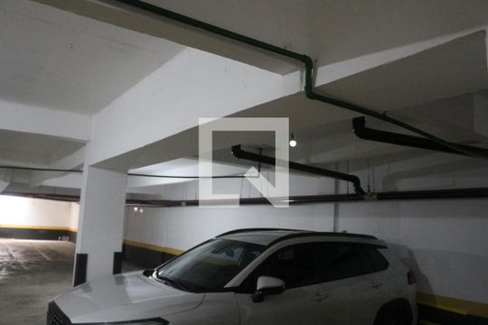 Garagem de apartamento para alugar com 3 quartos, 136m² em Santa Maria, São Caetano do Sul